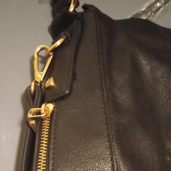 Realer Fashion & Classic Handbag and Shoulder bag, Cross Over bag NWT - Picture 4 of 12